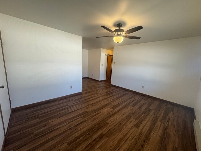 Building Photo - 1740 S Broad St