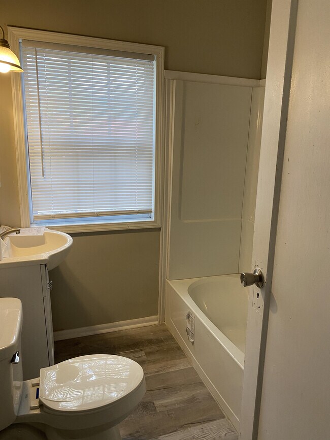 Photo - 7140 Buffalo Ave House