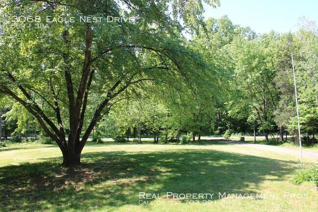 Foto del edificio - 10 Acres-Private-Qualify for a zero deposit?