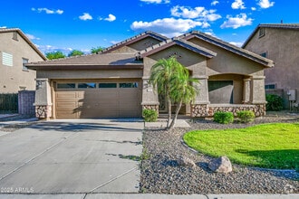 Building Photo - 1083 E Jade Dr
