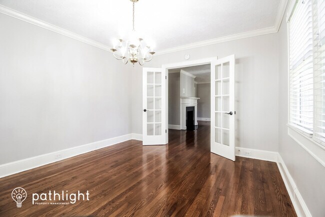 Building Photo - 304 E 2Nd Avenue, Easley, SC, 29640