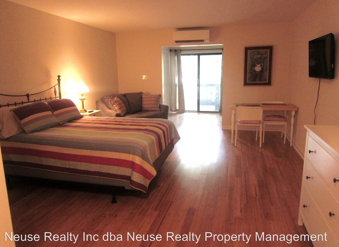 Primary Photo - 1303 Harbourside Dr