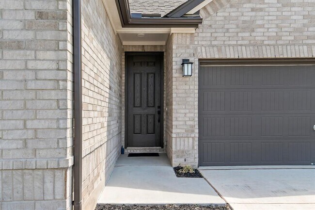 Foto del edificio - 1705 Tin Can Trl