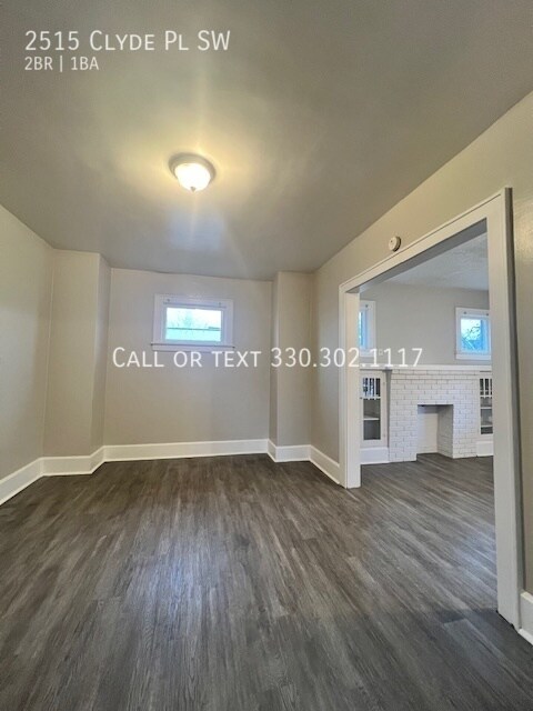 Building Photo - Two bedroom property ready to rent - lots ...
