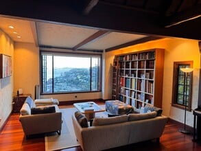 Building Photo - 622 Sausalito Blvd