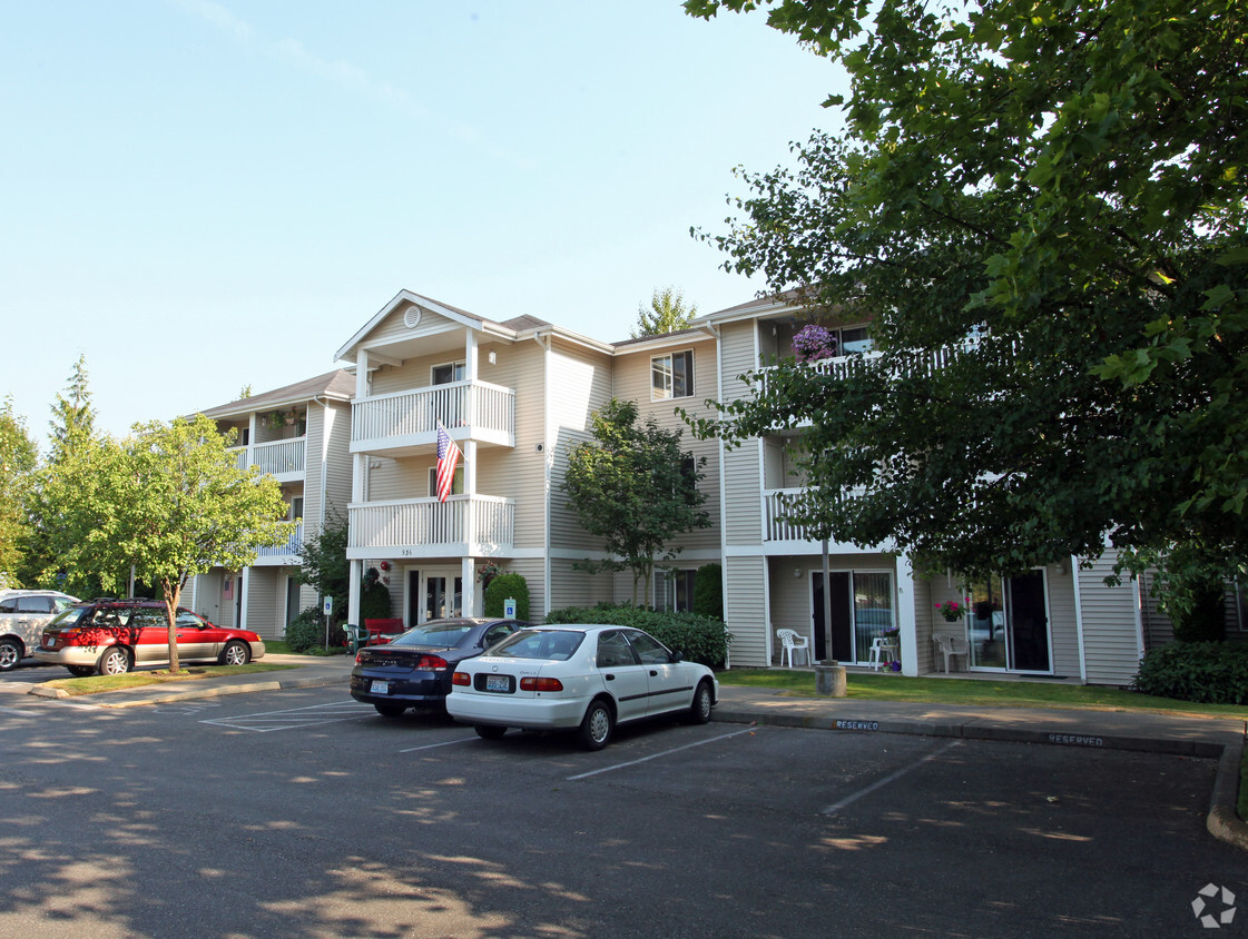 Building Photo - Village Way Apts