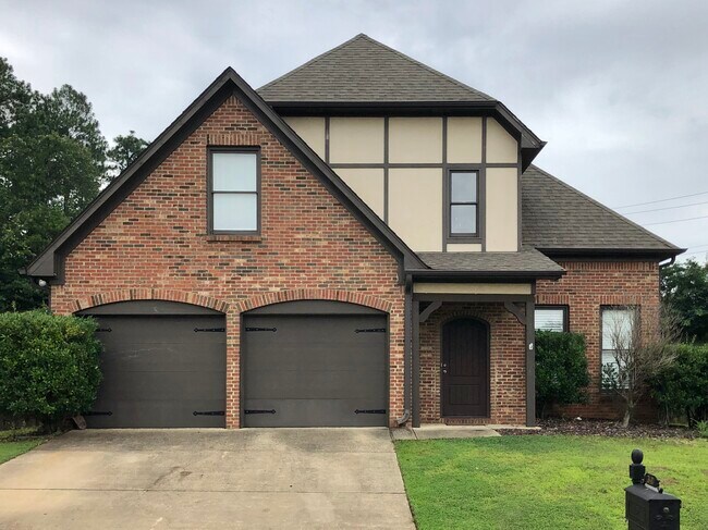 Building Photo - 2417 Abbeyglen Cir