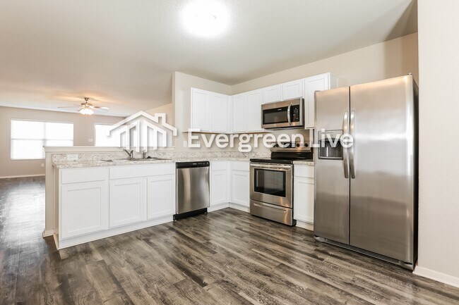 Building Photo - 101 Westwood Dr