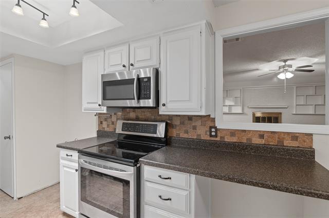 Foto del edificio - 1304 Bradley Ct