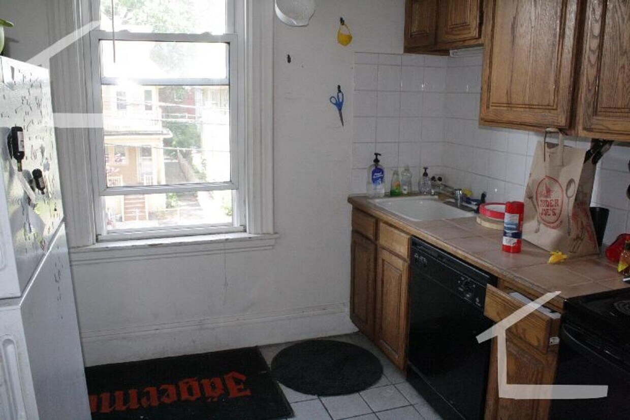 Foto del edificio - 36 Allston St