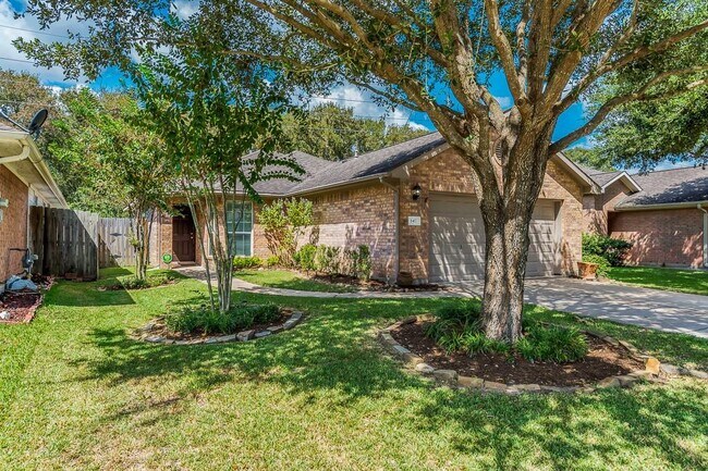 Foto del edificio - 147 Big Thicket Dr