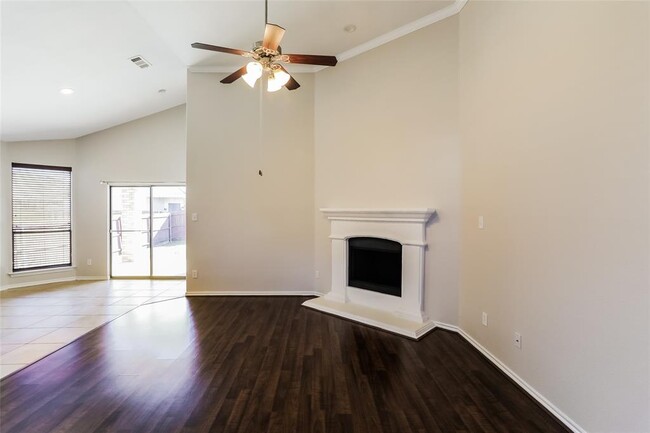 Building Photo - 3317 Stonecrop Trail