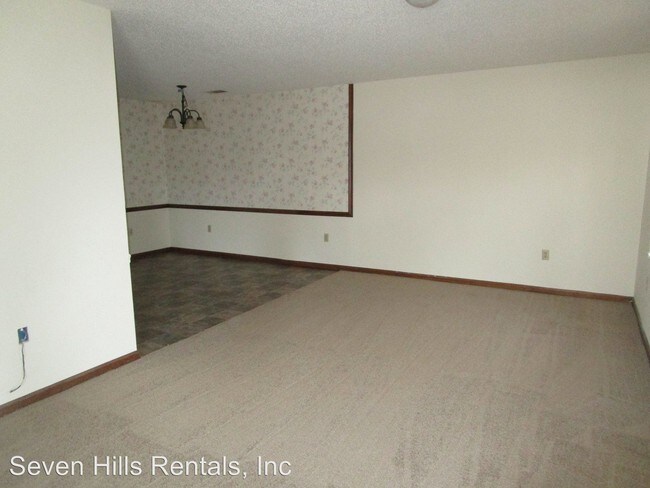 Foto del edificio - 21 Woodcreek Way SW