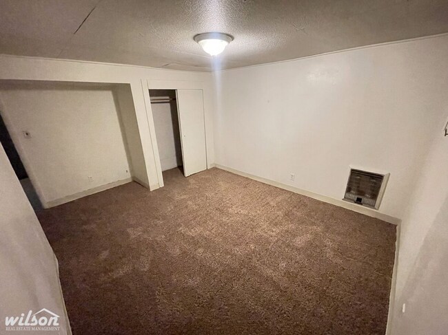 Foto del edificio - 309 N 3rd St