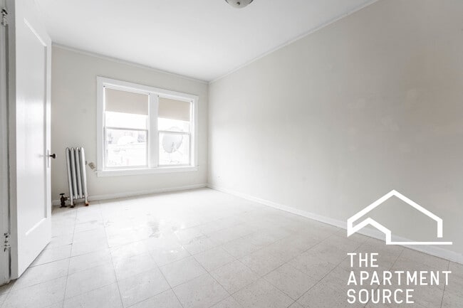 Building Photo - 2714 N Milwaukee Ave