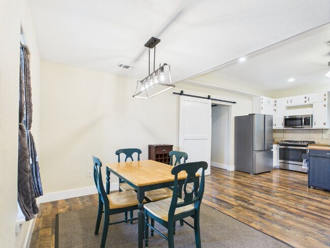Foto del edificio - Move-in Ready 3/2