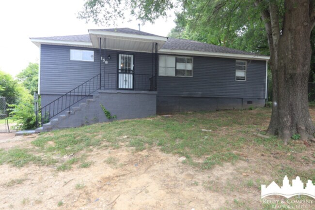 Building Photo - 158 Pickett Rd