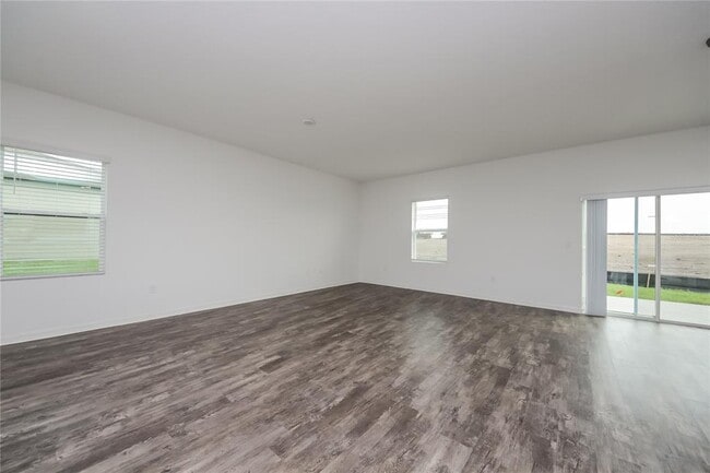 Building Photo - 1009 Hidden Dr