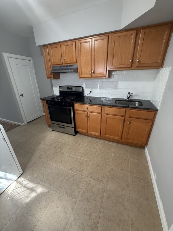 Foto del edificio - 2215 N Colorado St