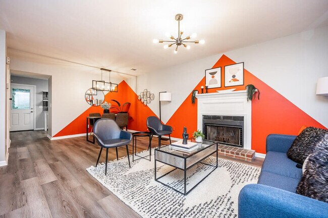 Foto del edificio - 1277 Sweet Pine Dr