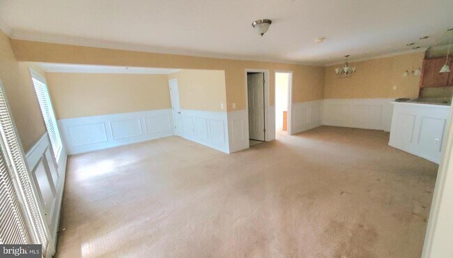 Building Photo - 18707 Sparkling Water Dr