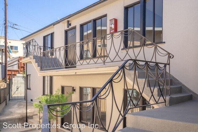 Building Photo - 5623-5633 Venice Blvd