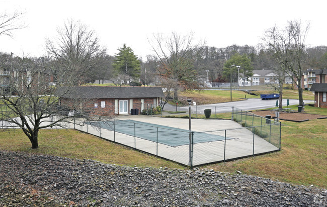 Tennis Court - Tiffany Square