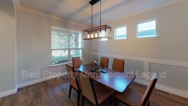 Building Photo - 8308 Whistling Duck Dr