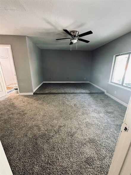 Building Photo - 12929 Pennystone Dr