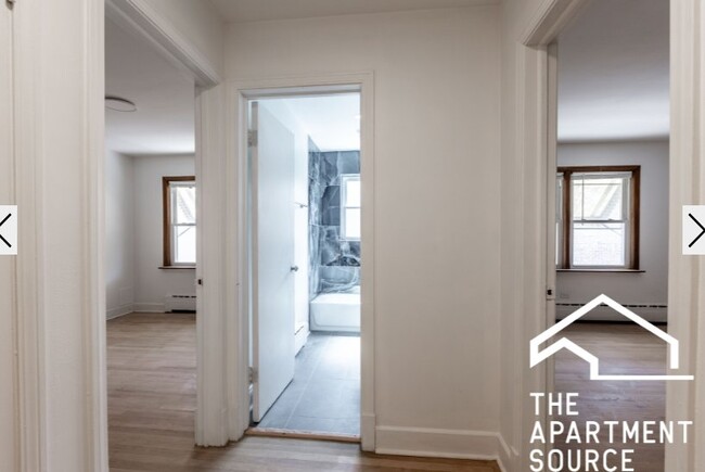 Foto del edificio - 4818 N St Louis Ave