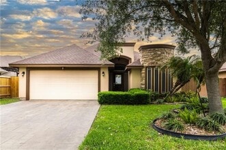 Building Photo - 4616 Xanthisma Ave W