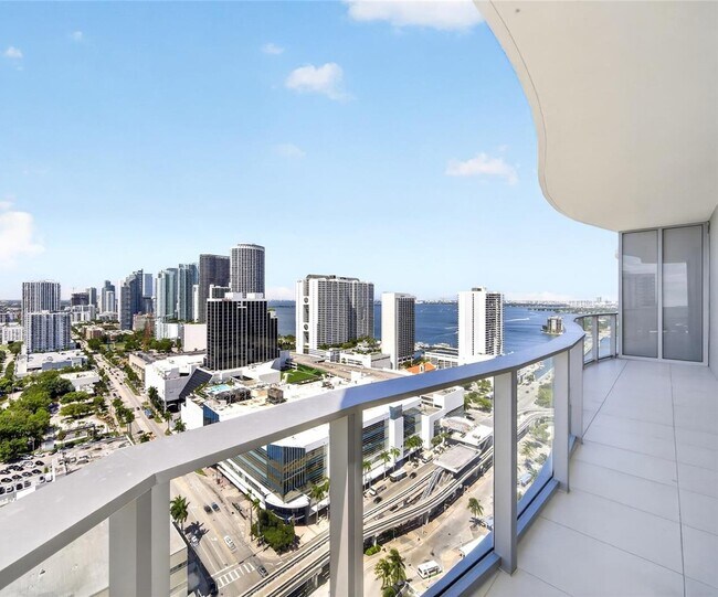 Foto del edificio - 1400 Biscayne Blvd