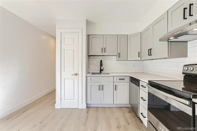 Foto del edificio - 1632 Chester St