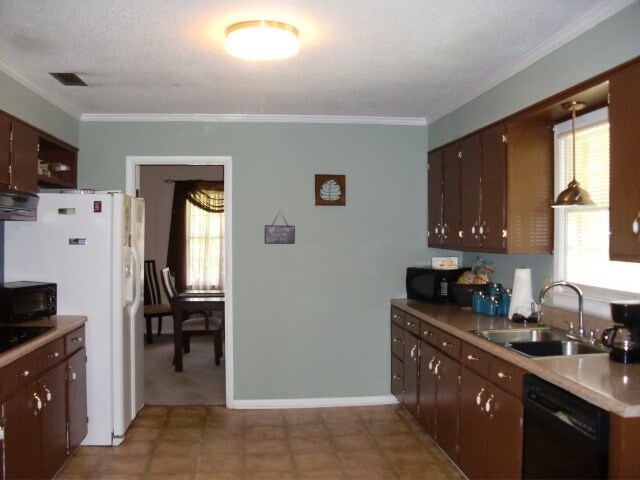 Building Photo - 1109 Linda Dr
