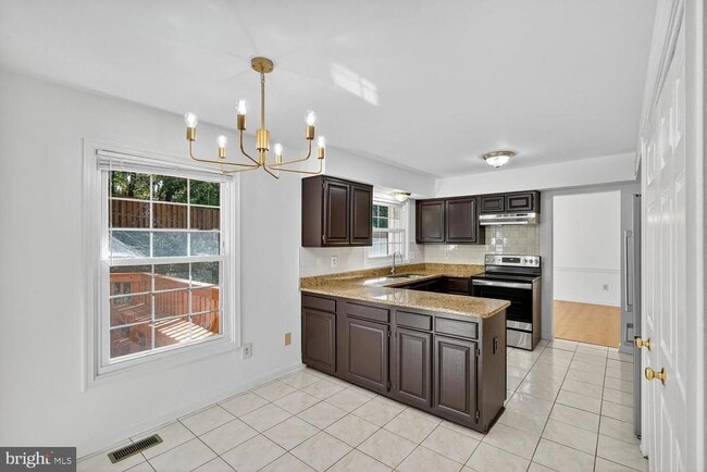 Foto del edificio - 11405 Classical Ln
