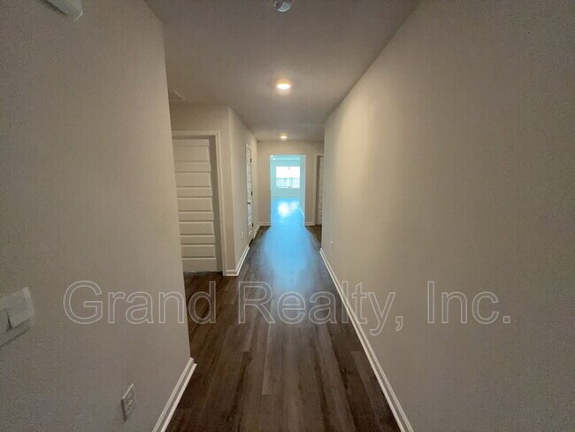 Foto del edificio - 4395 Winged Elm Ct