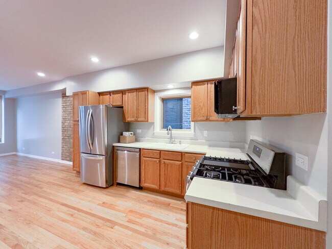 Foto del edificio - 1426-1426 N Bosworth Ave