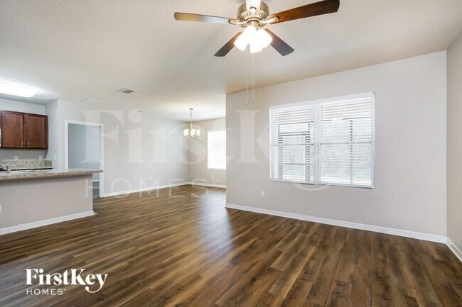 Building Photo - 16736 Citrus Pkwy