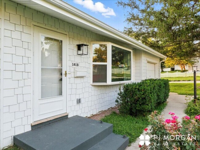 Foto del edificio - Midtown Modern Ranch-Don't Miss Out!