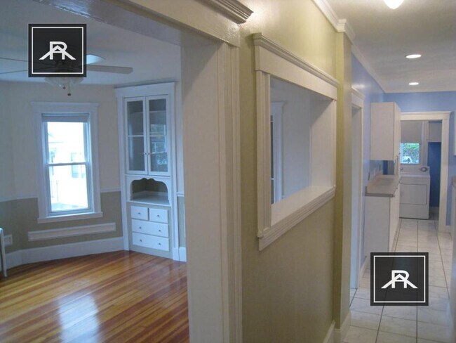 Foto del edificio - 3 bedroom in Brighton MA 02135