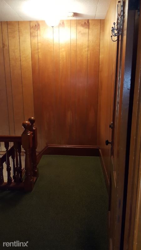 Foto del edificio - 1 br, 1 bath Apartment - 405A Elm Street