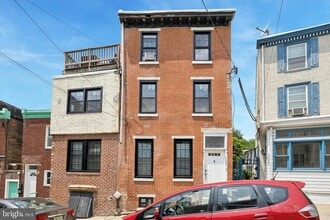 Building Photo - 3645 Indian Queen Ln