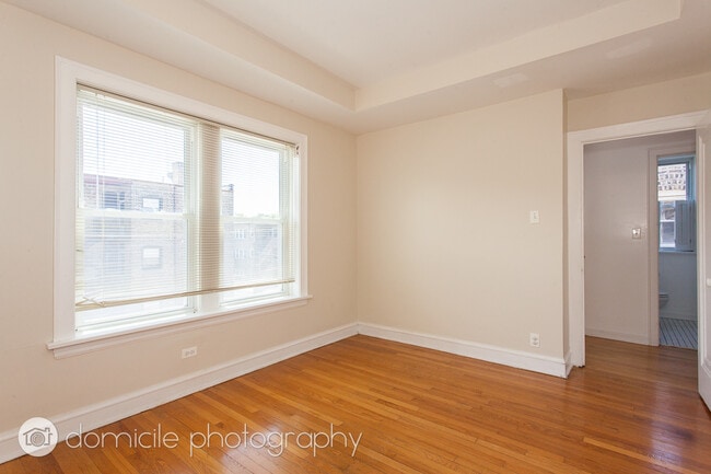 Foto del edificio - 2141 W Arthur Ave
