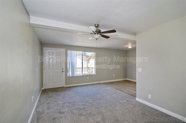 Building Photo - 378 Moss St