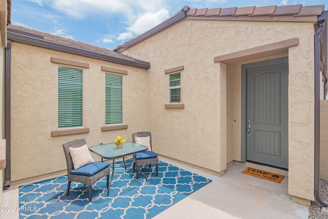 Building Photo - 13669 W Sandridge Dr