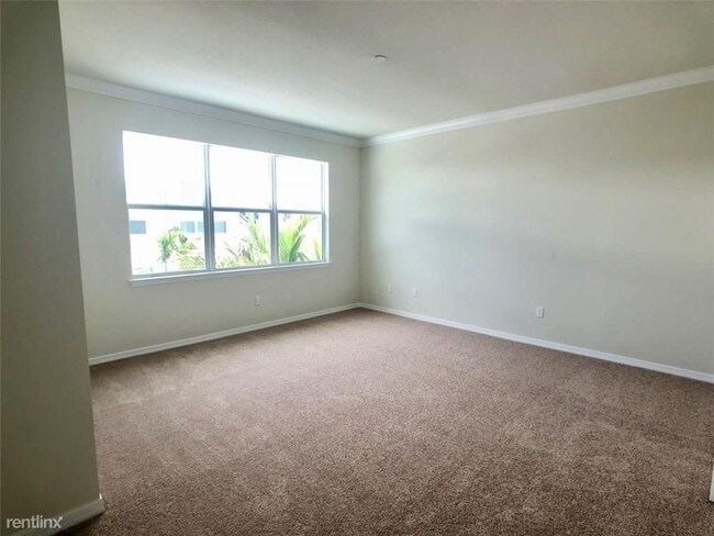 Foto del edificio - 3 br, 2.5 bath Townhome - Hillcrest Parkview