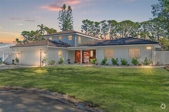 Building Photo - 2506 Madrid Way S