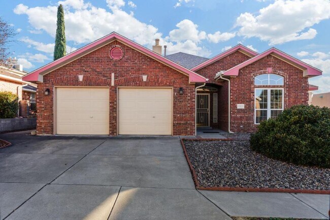 Foto del edificio - 9512 Rosas Ave NE