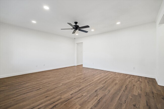 Building Photo - 603 Winnsboro St