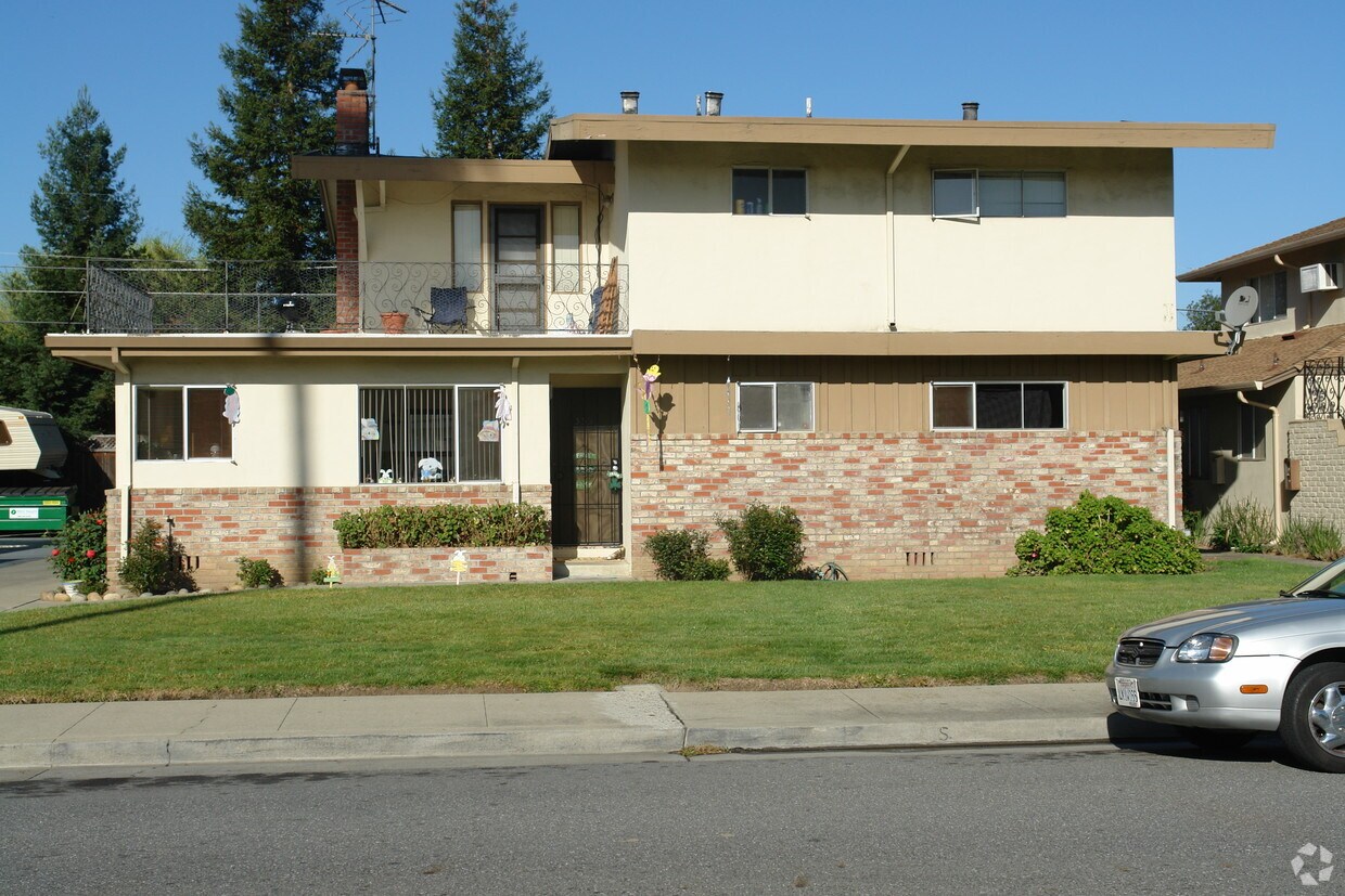 335 Dunster Dr, Campbell, CA 95008 Apartments in Campbell, CA